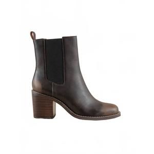 NEW BABE chelsea heeled bootie in dakota brown